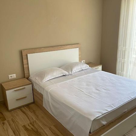 Twentysix Apartment Shkodër Extérieur photo