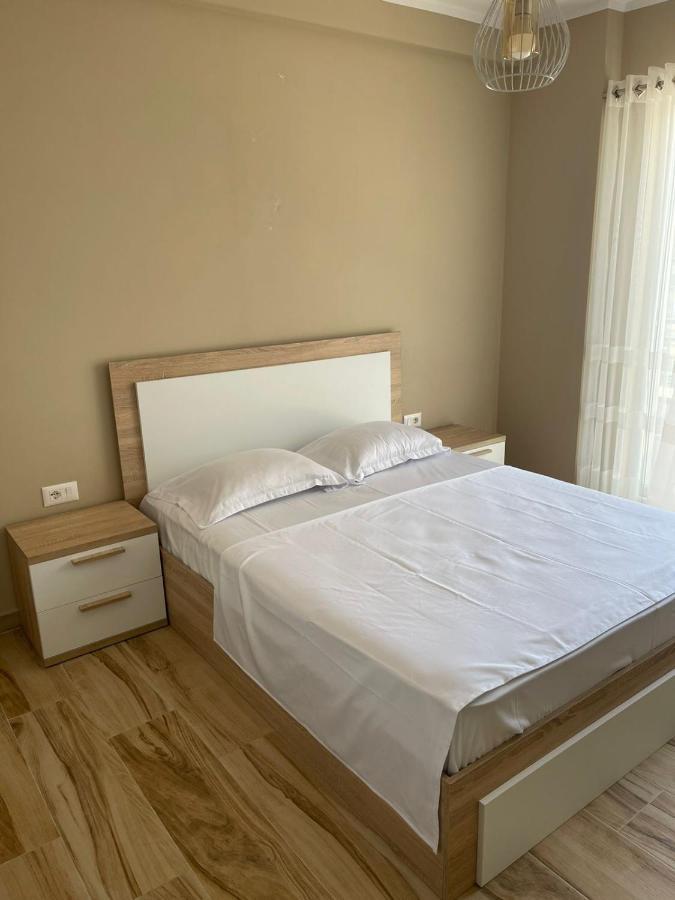 Twentysix Apartment Shkodër Extérieur photo